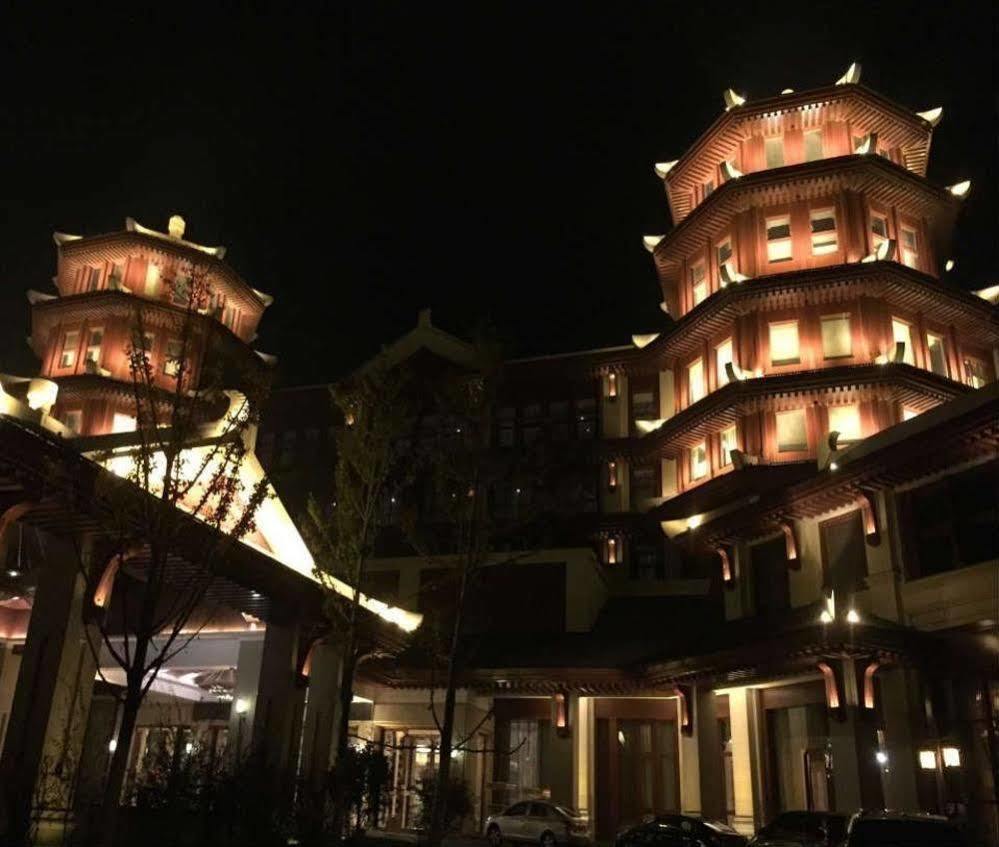 Tianjin Guanghegu Hot Spring Holiday Hotel Xuzhuangzi Zewnętrze zdjęcie